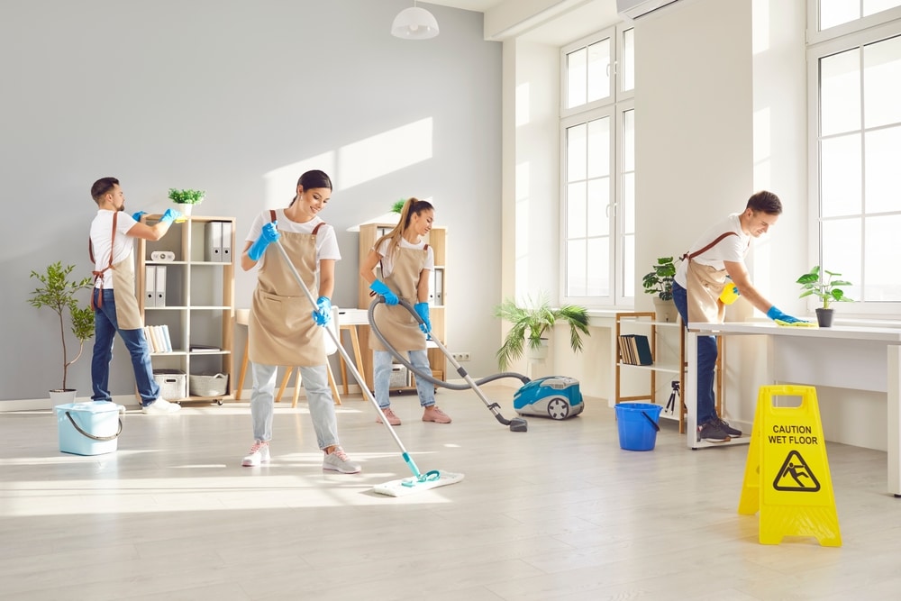 6 Ways a Commercial Cleaning Company Can Save You Money in the Twin Cities